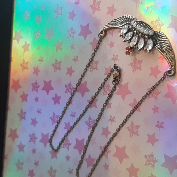 Angel Wings and Crown Necklace New - Picture 2 of 3